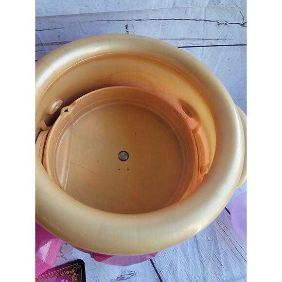 Magic Mixies Magical Misting Cauldron Interactive Pink Plush Toy Works - Picture 7 of 12